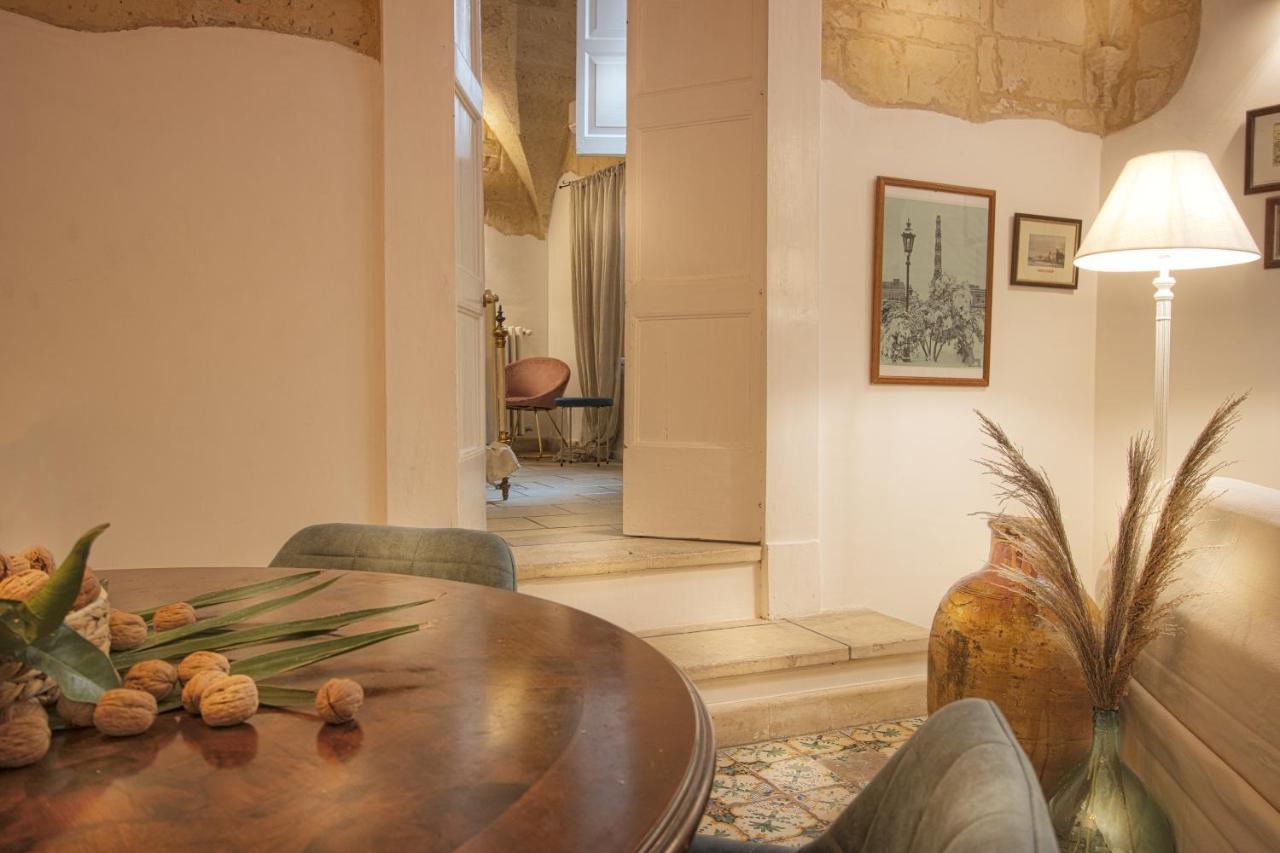 Forleo Historic Apartments - Treb Collection Lecce Dış mekan fotoğraf