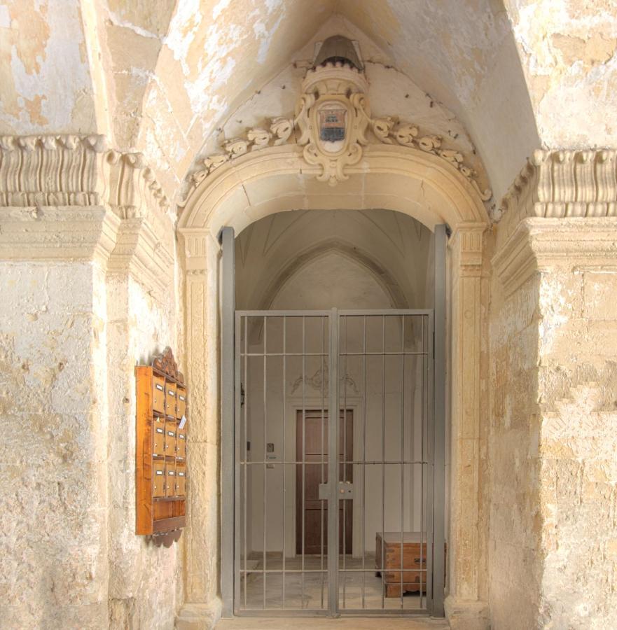 Forleo Historic Apartments - Treb Collection Lecce Dış mekan fotoğraf
