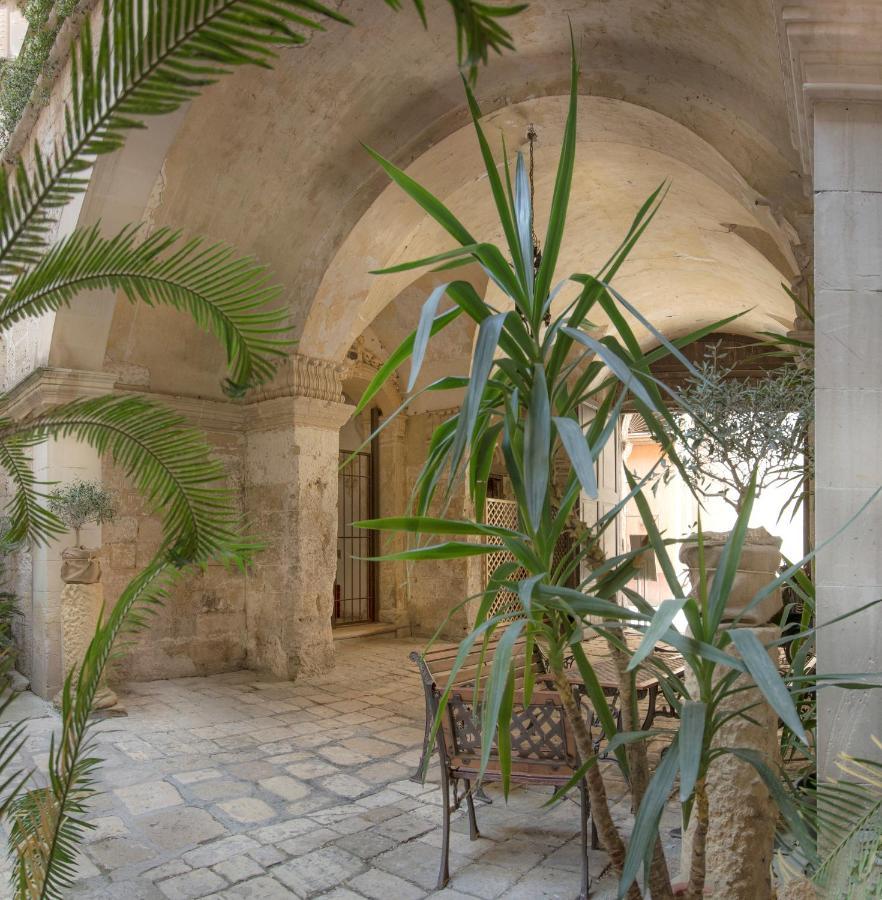 Forleo Historic Apartments - Treb Collection Lecce Dış mekan fotoğraf